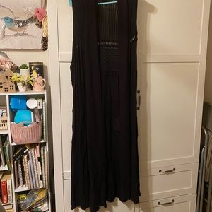 SOLd Pretty long vest